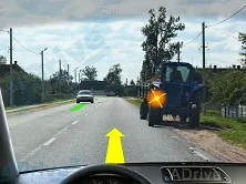 Неофициальная задача ПДД №6: Обязаны ли Вы, управляя легковым авто, уступить дорогу трактору?